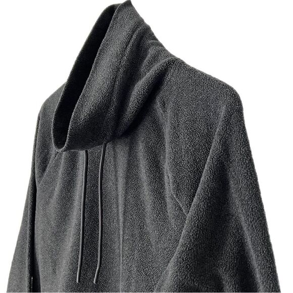 Old Navy Funnel Neck Cropped Microfleece Sweatshirt - Picture 3 of 6